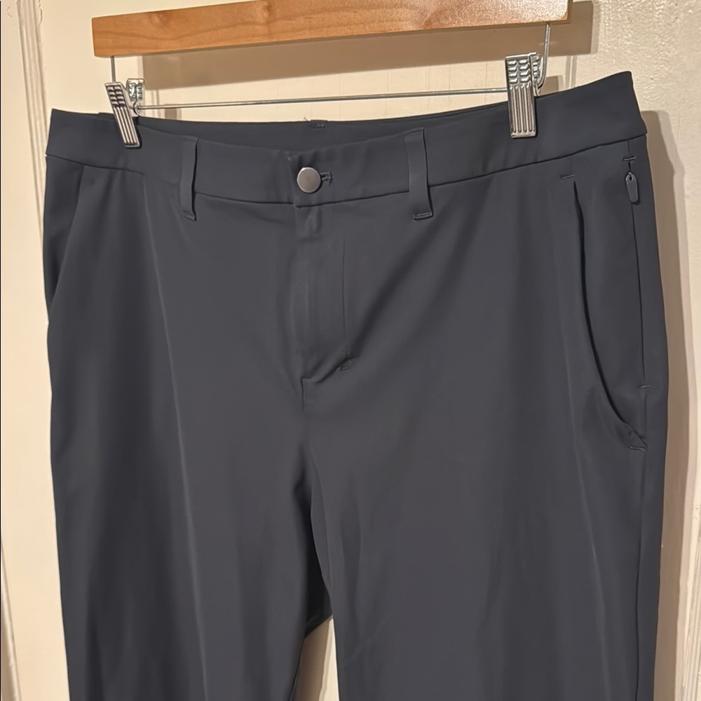 Lululemon - ABC Classic-Fit Trouser 32L
Warpstreme